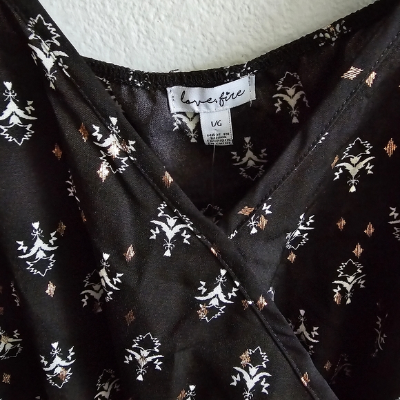 Love Fire Crop Top - Picture 4 of 5